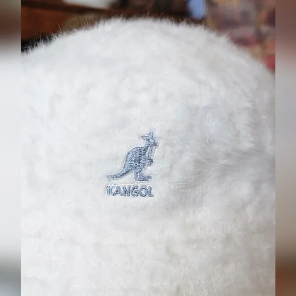 Kangol White Furgora Faux Fur Bucket Hat Y2K Small - Picture 2 of 6